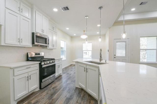 1009 13th Street, Galena Park, TX 77547