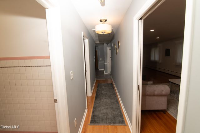 413 Hackett Boulevard, Albany, NY 12208