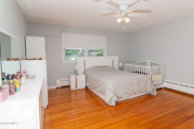 413 Hackett Boulevard, Albany, NY 12208