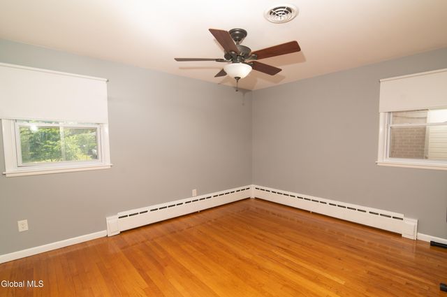 413 Hackett Boulevard, Albany, NY 12208