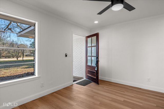 4136 Pines Road, Shreveport, LA 71119