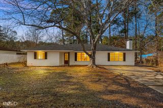 4136 Pines Road, Shreveport, LA 71119