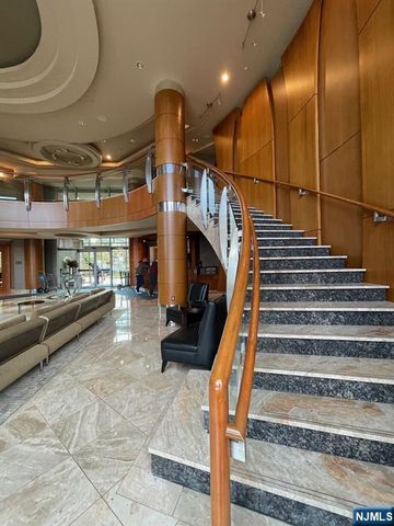 8100 River Road 602, North Bergen, NJ 07047