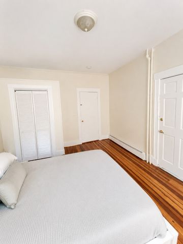 86 Prentiss 1, Watertown, MA 02472
