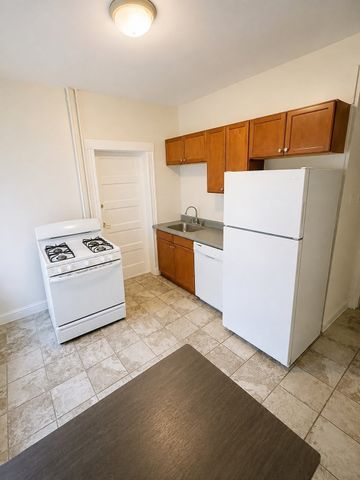 86 Prentiss 1, Watertown, MA 02472