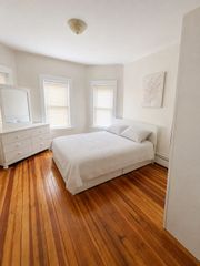 86 Prentiss 1, Watertown, MA 02472