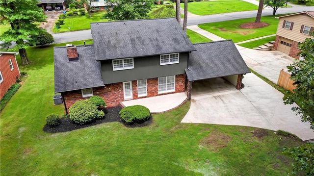 2664 Black Forest Trail SW, Atlanta, GA 30331