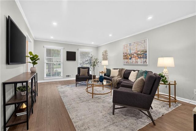 2664 Black Forest Trail SW, Atlanta, GA 30331
