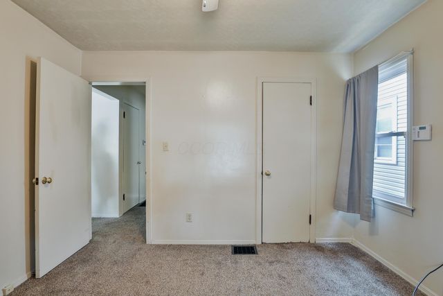 957 E 17th Avenue, Columbus, OH 43211