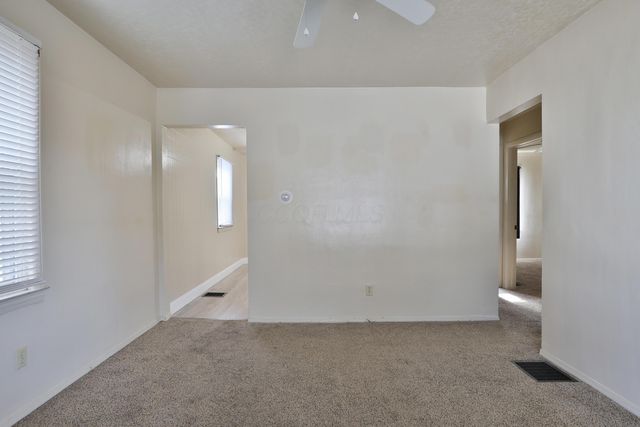 957 E 17th Avenue, Columbus, OH 43211