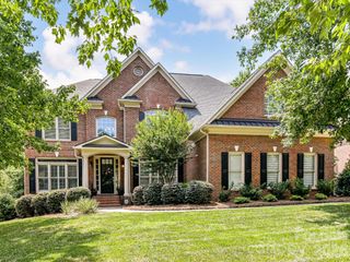 515 Three Greens Drive, Huntersville, NC 28078