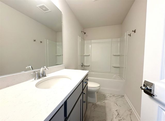 1206 Salt Springs Drive, Saline, MI 48176