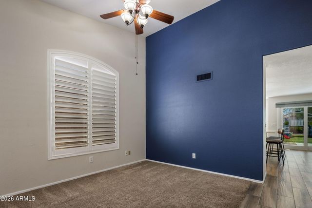 4621 E SWILLING Road, Phoenix, AZ 85050