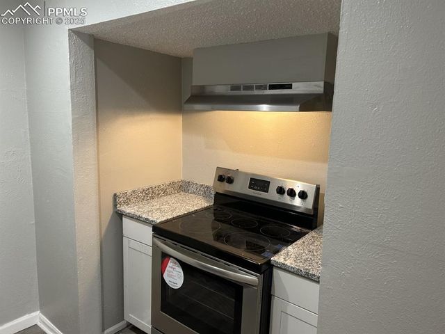 812 Colorado Avenue, Colorado Springs, CO 80905