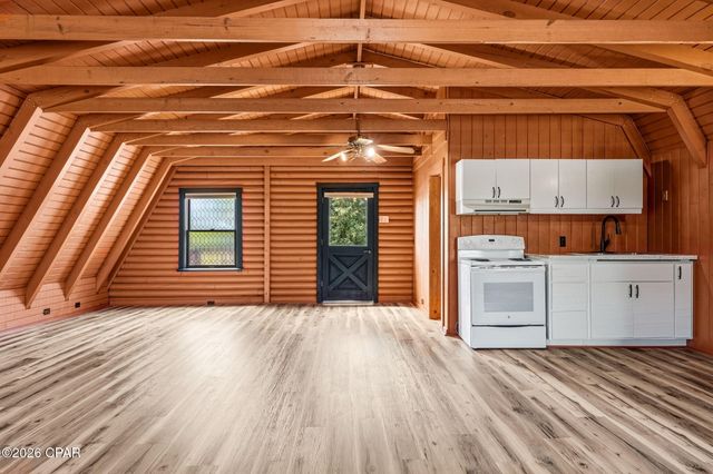 7920 Kingswood Road, Panama City, FL 32409