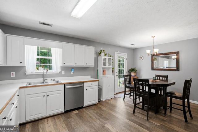 85 Goldfinch Drive, Covington, GA 30016