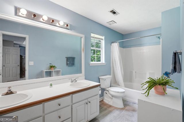 85 Goldfinch Drive, Covington, GA 30016
