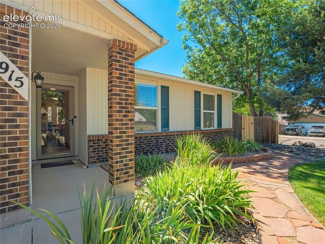 5915 Pemberton Way, Colorado Springs, CO 80919