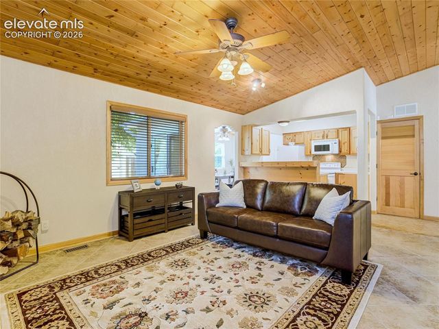 5915 Pemberton Way, Colorado Springs, CO 80919