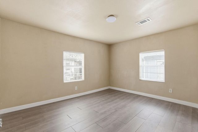 2411 Leffingwell Street, Houston, TX 77026