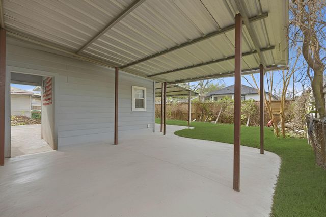 2411 Leffingwell Street, Houston, TX 77026