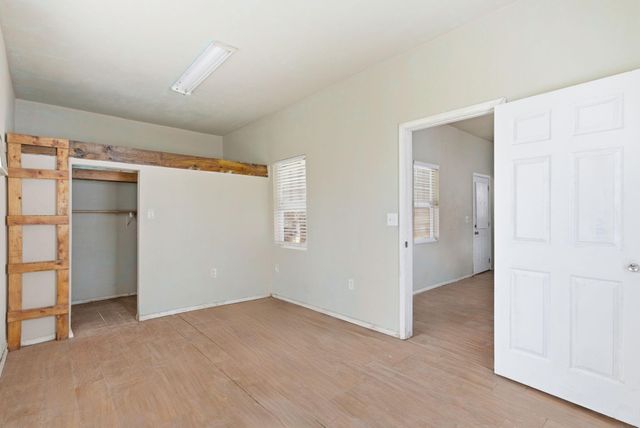 2411 Leffingwell Street, Houston, TX 77026