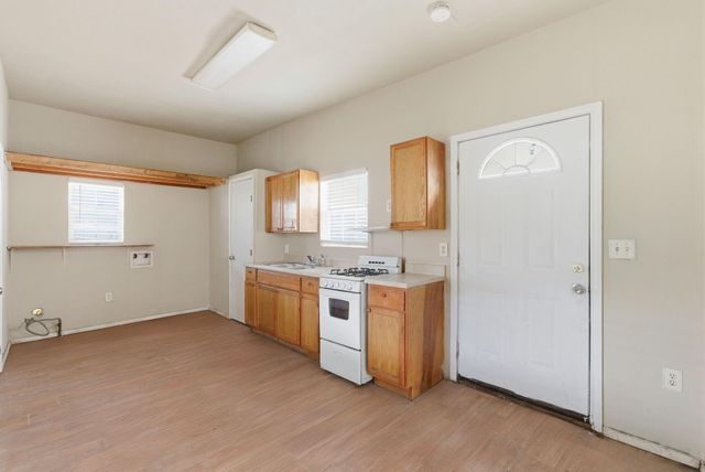 2411 Leffingwell Street, Houston, TX 77026
