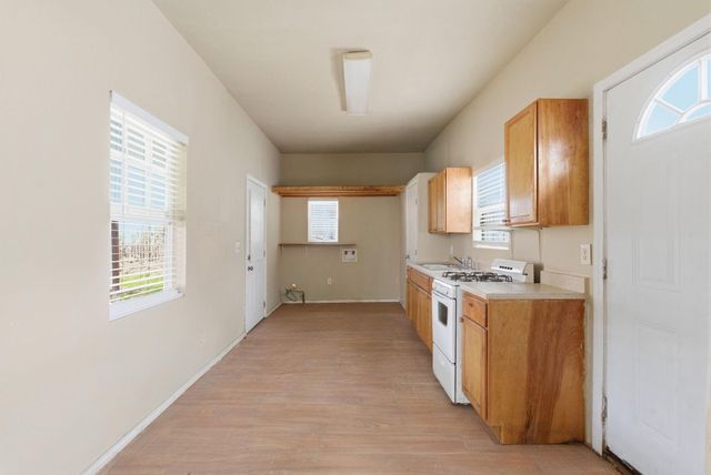 2411 Leffingwell Street, Houston, TX 77026