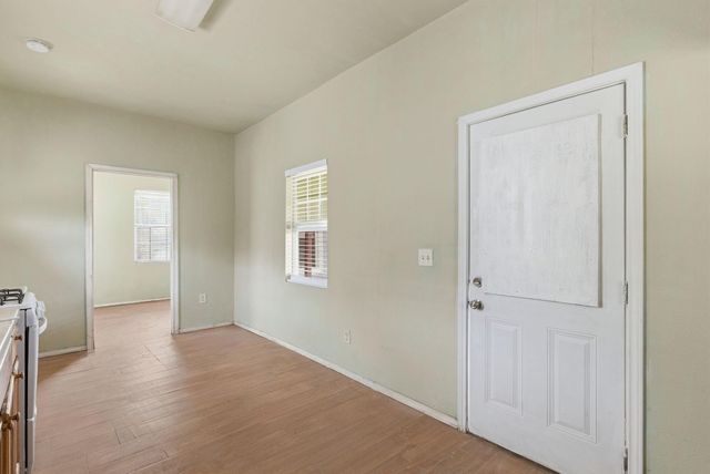 2411 Leffingwell Street, Houston, TX 77026