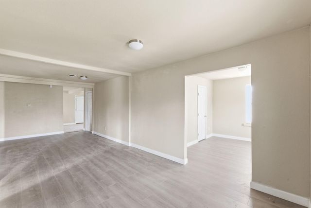 2411 Leffingwell Street, Houston, TX 77026