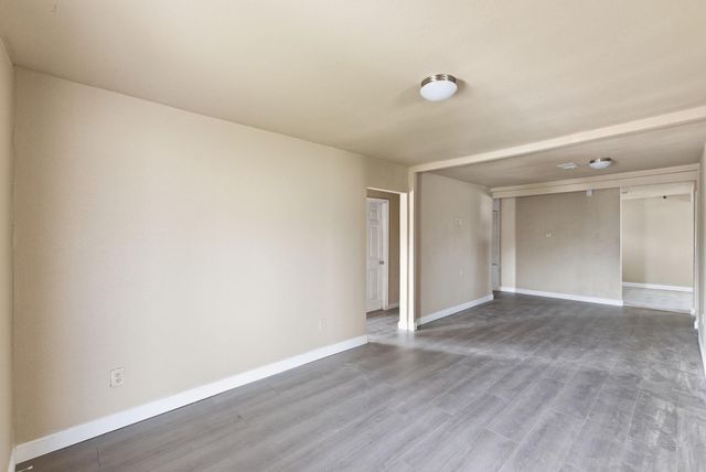 2411 Leffingwell Street, Houston, TX 77026