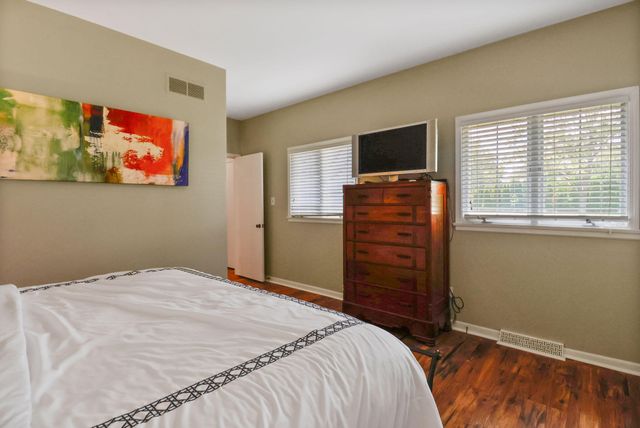 12819 Grant Street, Crown Point, IN 46307