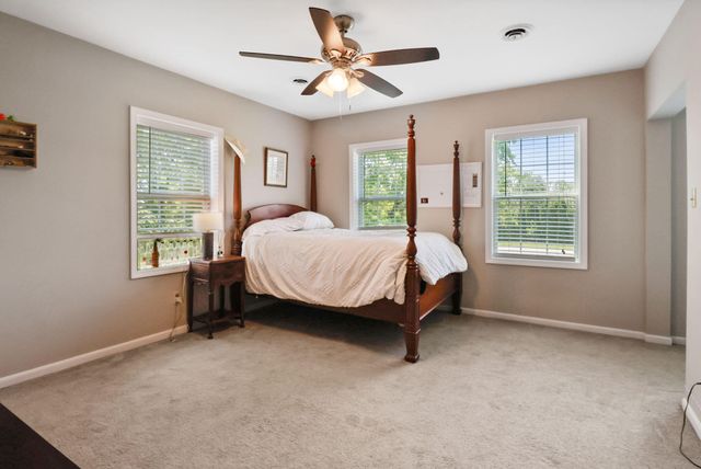 12819 Grant Street, Crown Point, IN 46307