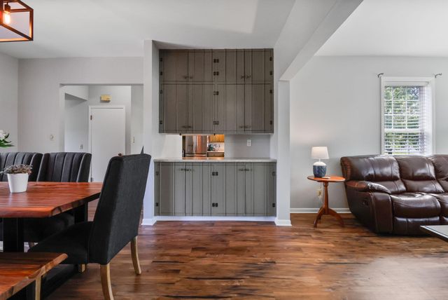 12819 Grant Street, Crown Point, IN 46307