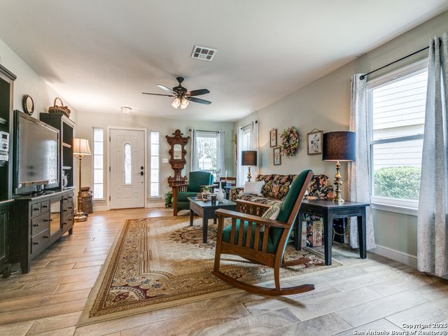 5850 Imperial Topaz, San Antonio, TX 78222