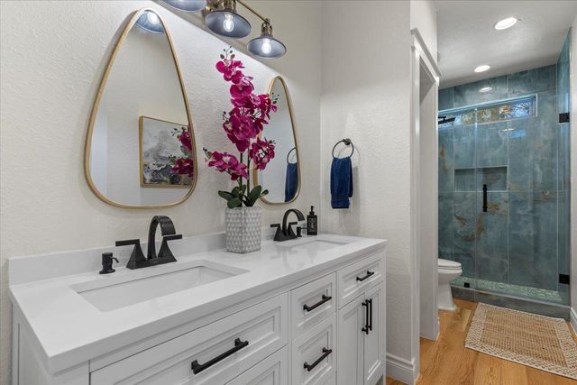 376 Alta Vista DR, Bastrop, TX 78602