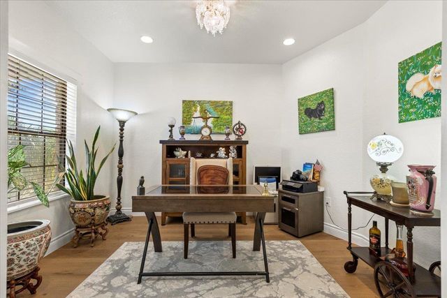 376 Alta Vista DR, Bastrop, TX 78602