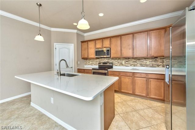 13546 Messino CT, Estero, FL 33928