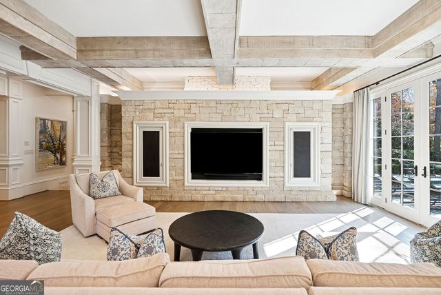 675 W Paces Ferry Road NW 13, Atlanta, GA 30327