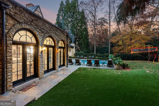 675 W Paces Ferry Road NW 13, Atlanta, GA 30327