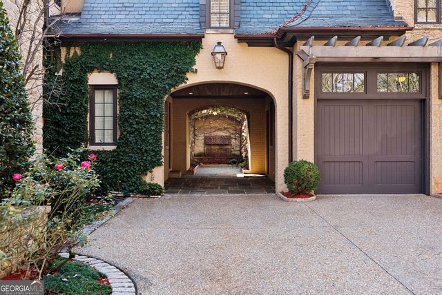 675 W Paces Ferry Road NW 13, Atlanta, GA 30327