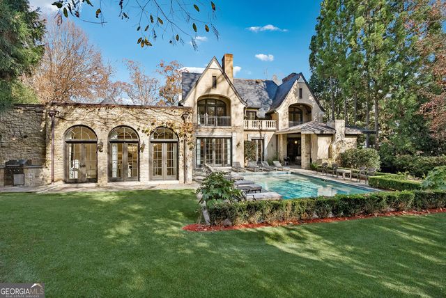 675 W Paces Ferry Road NW 13, Atlanta, GA 30327