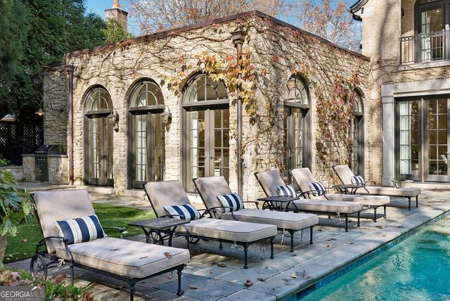 675 W Paces Ferry Road NW 13, Atlanta, GA 30327