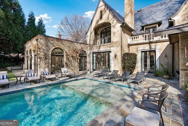 675 W Paces Ferry Road NW 13, Atlanta, GA 30327