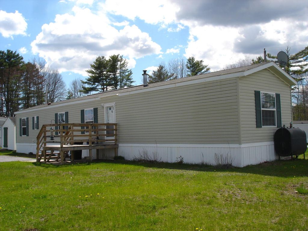 15 Ofarrell Street, Topsham, ME 04086 — photo 2