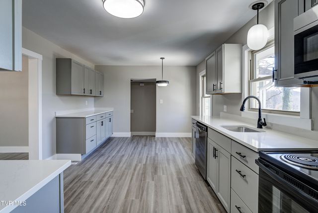 4407 Mitchell Road, Kingsport, TN 37664