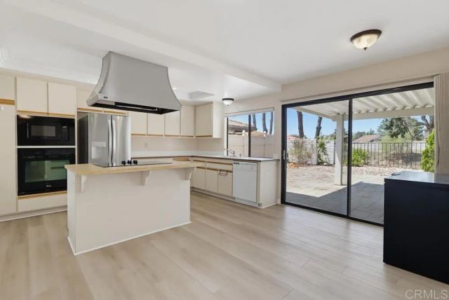 12564 Camino Emparrado, San Diego, CA 92128