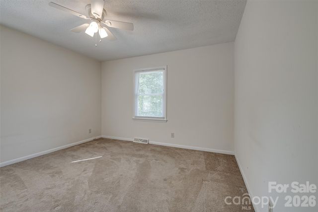 621 S Jackson Avenue, Waxhaw, NC 28173