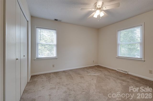 621 S Jackson Avenue, Waxhaw, NC 28173