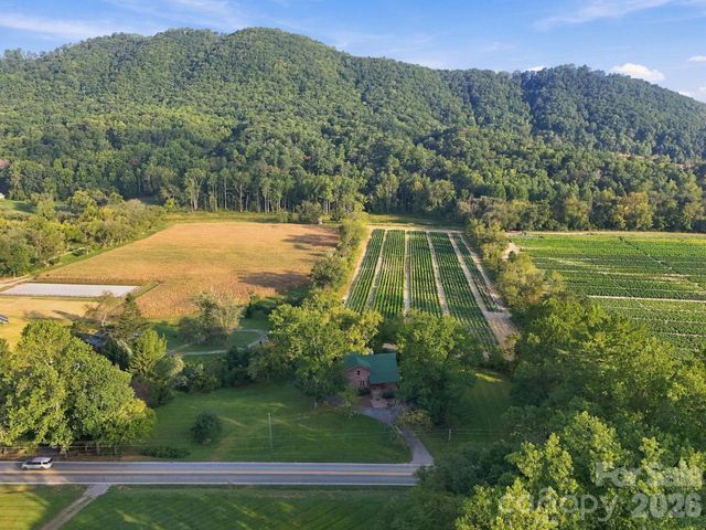 720 Cane Creek Road, Fletcher, NC 28732